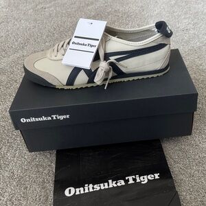 Onitsuka Tiger by Asics Men's Cream and Navy Sneakers
